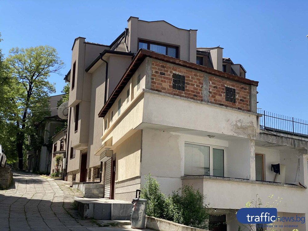 Криминални хроники и тайните на скалната къща на Бунарджика: От 9 тона хашиш до опит да се завладее общинска земя