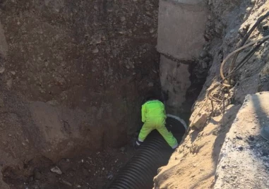 Засипват и зачистват блокираното кръстовище на Кукленско шосе, пускат движението скоро