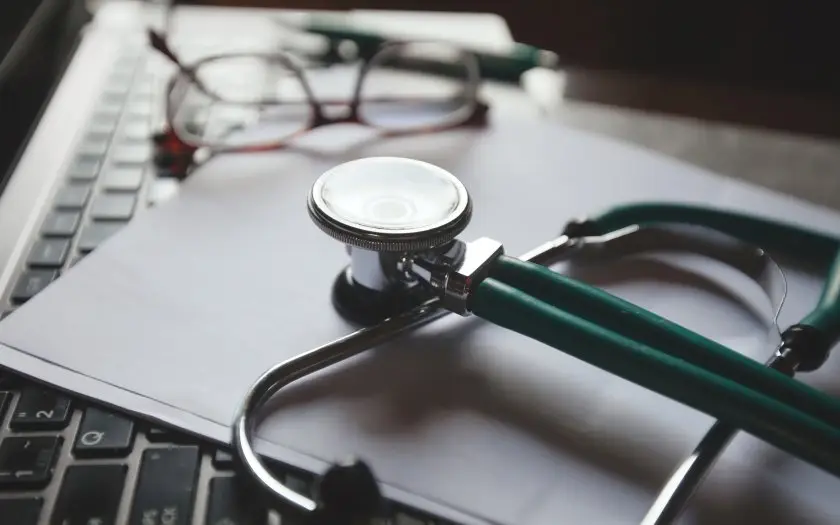 След сложна трансплантация изписаха бебенцето с 1 000 000 левкоцити