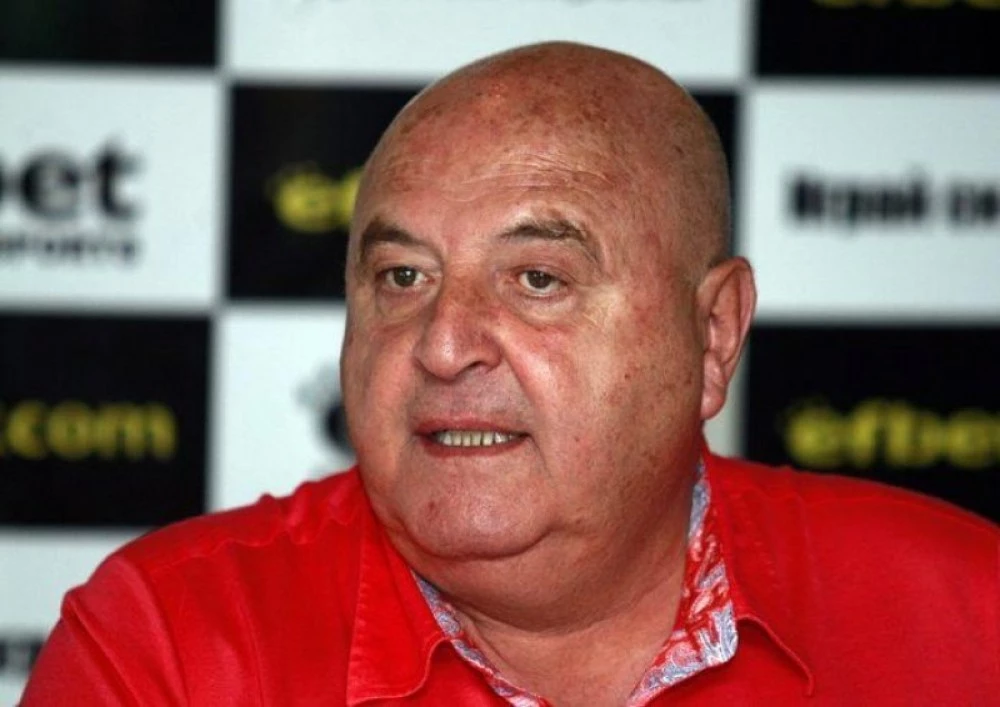 Венци Стефанов: Продавам Славия