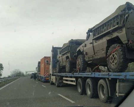 Военна техника минава по републиканската мрежа за учения