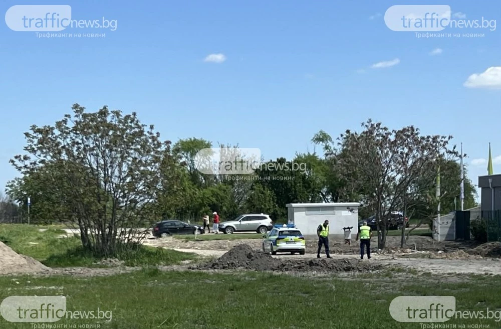 Автомобил се озова в канавка на Ягодовско шосе. Полицията: Има леко пострадал