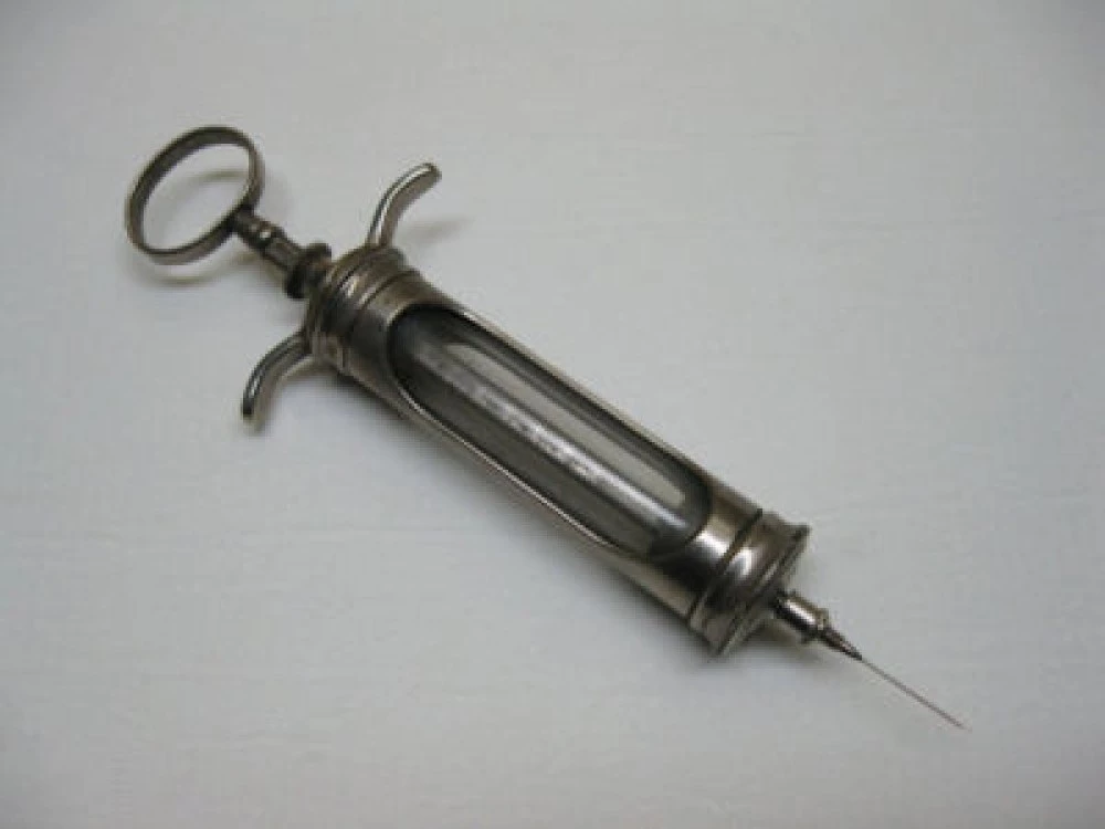 На този ден: Започва ваксинацията срещу жълта треска