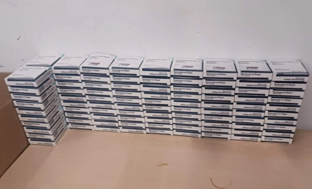 Задържаха мощни анаболи на границата, прикривани като хранителни добавки