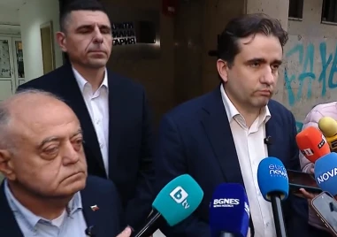 ДБ: Искахме да запазим единството с ПП, разделението е политическа грешка