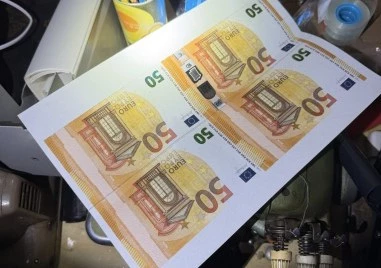 ГДБОП разби печатница за фалшиви пари в София СНИМКИ