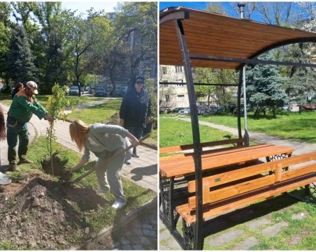 Акция по облагородяване на парк в 