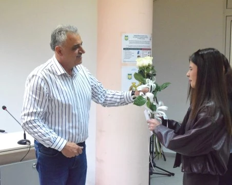 Димитър Иванов към абитуриенти: Учете, бъдете успешни и Община Марица да се гордее с вас