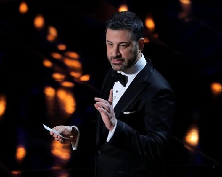 Проверяват лицензите на Disney заради шегата на Джими Кимъл за Мелания Тръмп