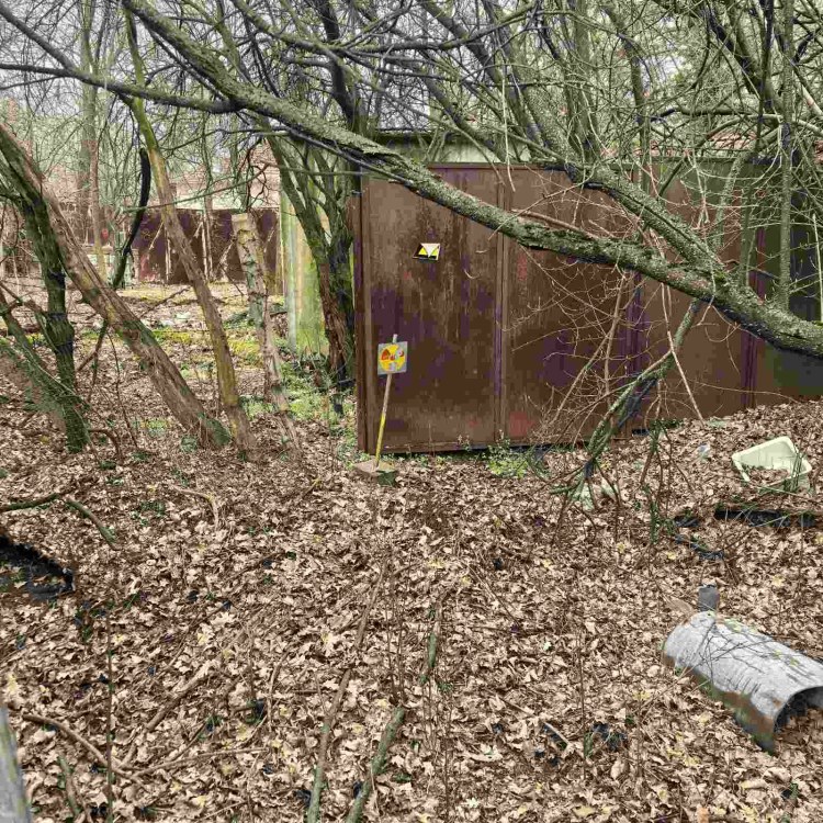 МЗ: Няма риск за здравето на гражданите във връзка с бившата площадка на Централното изотопно хранилище