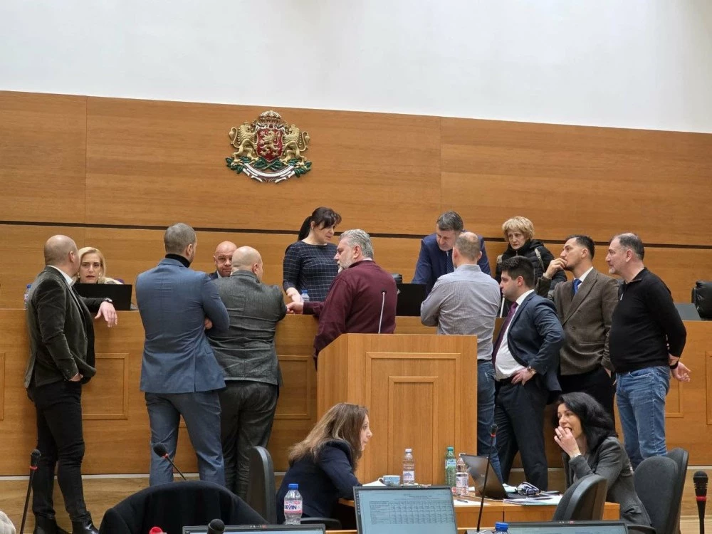 Затягат контрола върху озеленяването в жилищните комплекси, създават и „тихи зони