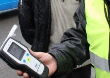 Хванаха софиянец без книжка във Велинград, отказа тест за наркотици