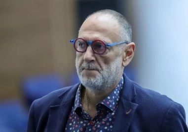 Любен Дилов-син е получил инсулт, не се закле като депутат