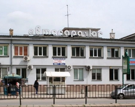 Изненада: Дошков затваря и автогара 