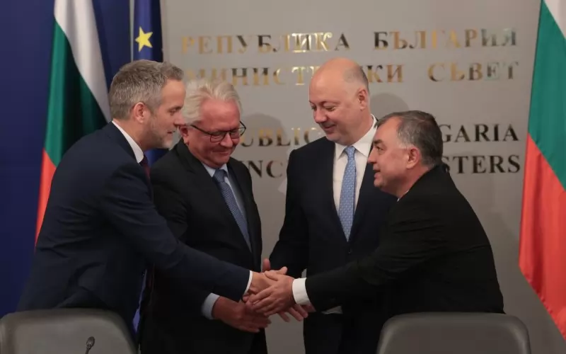 Карлово насрочи референдум за военния завод, гордост на Радев и Борисов