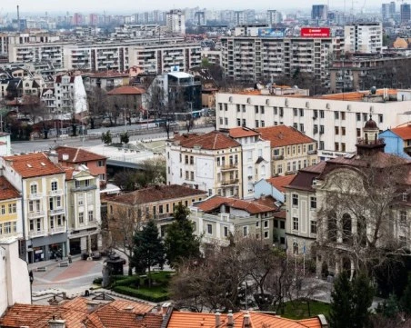Мрачно време в Пловдив, възможни са и превалявания