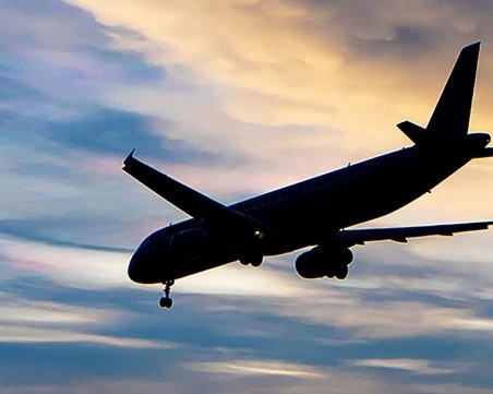 Няма риск от недостиг на авиационно гориво у нас