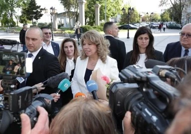 Президентът Йотова стана патрон на световното за спортисти със синдром на Даун