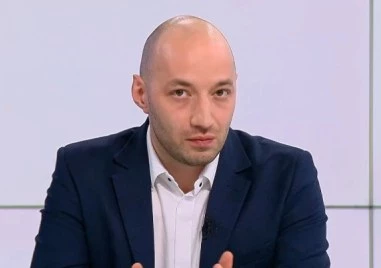 Политолози: ПП и ДБ ще влязат в пряка конкуренция