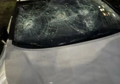 Познайник на полицията потроши 5 коли на паркинг в Пловдив
