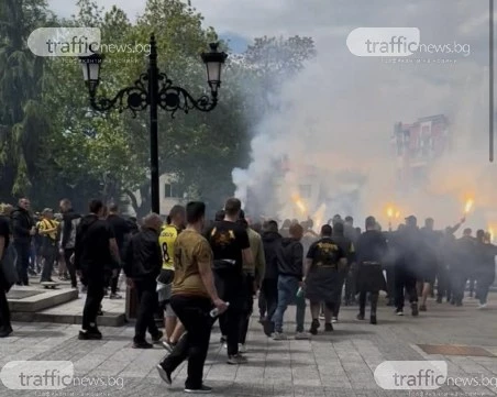Трима са задържани по време на дербито: Запалянко вилня пред стадиона, друг хвърли запалка по футболист