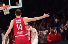 Страхотен Везенков изстреля Олимпиакос към финалната четворка в Евролигата