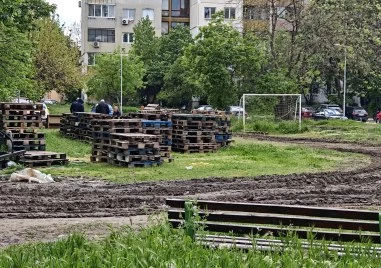 Унищожено игрище и спорно озеленяване ядосаха пловдивчани, градските власти: всичко ще е наред