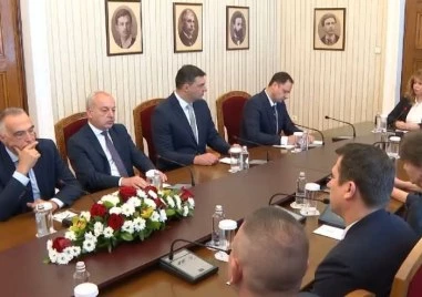 Йотова към ПБ: От вас ще зависи всичко оттук нататък, трябва да овладеете високите цени и обедняването