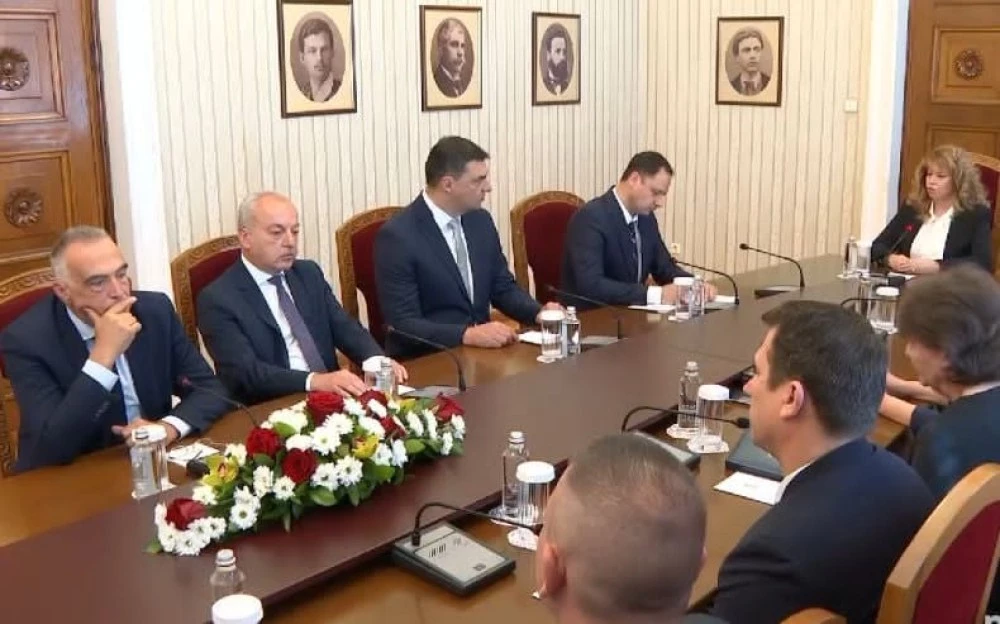 Йотова към ПБ: От вас ще зависи всичко оттук нататък, трябва да овладеете високите цени и обедняването