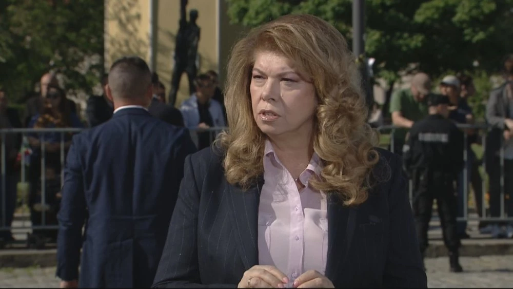 Йотова: Българската армия е символ на доблест и гарант за сигурността на народа