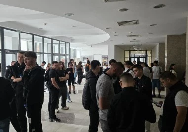 17 минути, които променят животи: Пловдивската полиция показва разтърсващ филм на бъдещи шофьори преди абитуриентските балове