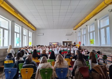 Учене чрез преживяване: училища от страната обмениха иновативни практики в ОУ „Елин Пелин Пловдив