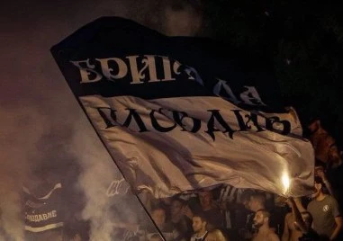 Фенове на Локомотив Пловдив с остра реакция след полицейска акция и наложени забрани преди финала