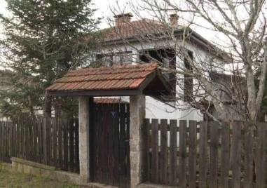 Продават къщата на Калушев в с. Българи и х. Петрохан за 1 млн. евро?