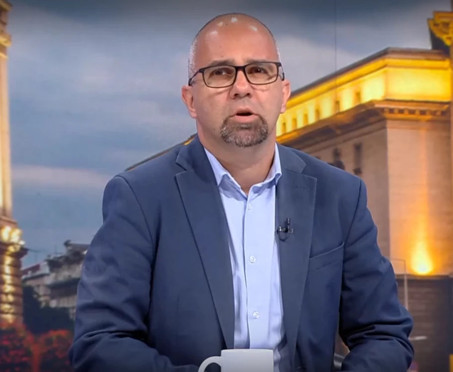 Първан Симеонов: Кабинетът има външен министър в сянка и това е Иво Христов