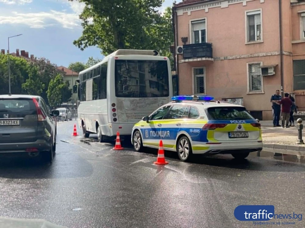 Пешеходец е с опасност за живота след катастрофата с автобус в Пловдив