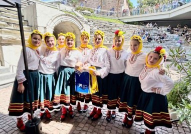 Два дни фолклор, танци и детски усмивки на фестивала „Традиции и памет в Пловдив