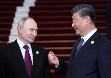 Путин пристигна на държавно посещение в Китай