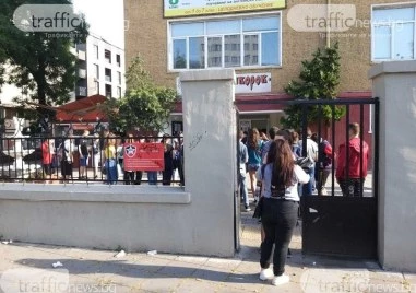 5109 зрелостници от Пловдивско се явяват на матура по БЕЛ днес