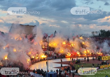 Хореографията на ЦСКА с пирошоу и знамена ВИДЕО