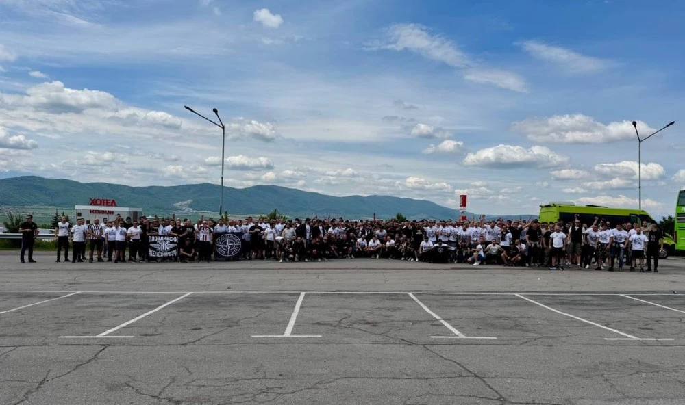 Над 60 фенове на Наполи ще подкрепят Локо във финала за Купата