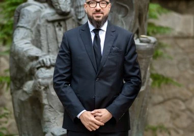 Владимир Темелков с пост след напускането на Община Пловдив, отправя поглед към националната сцена