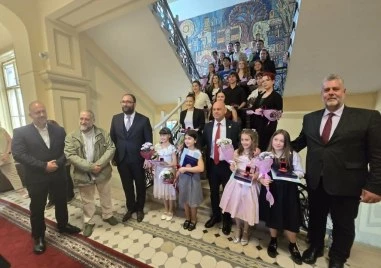 Камен Донев и Александър Секулов зарадваха талантите на Пловдив на специална церемония