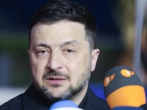 Зеленски предупреждава за възможна руска ракетна атака 