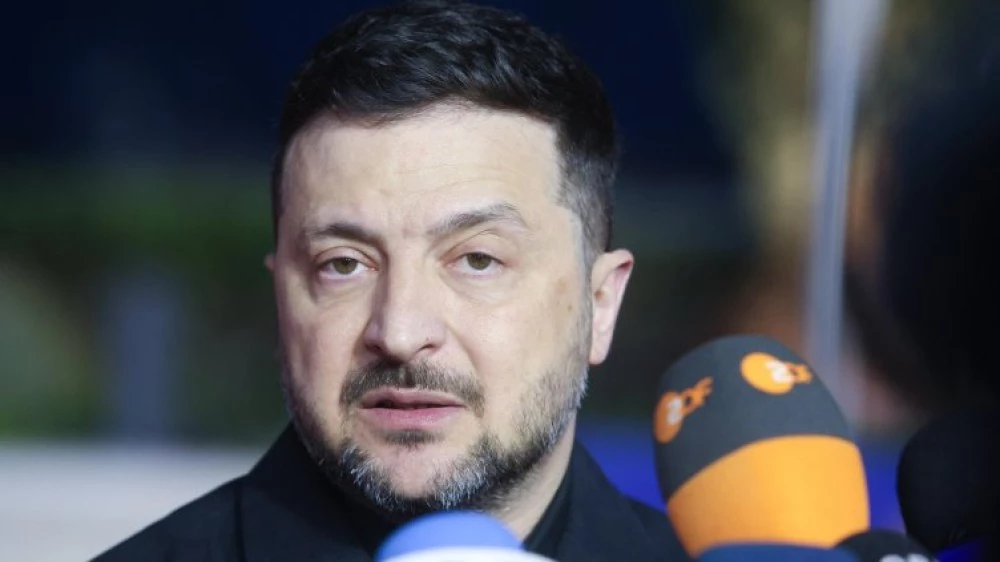 Зеленски предупреждава за възможна руска ракетна атака 