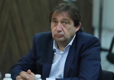 Министър Шишков: Днес или утре в Севлиево ще има вода