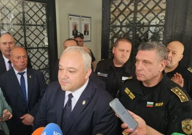 Кандев: Очакваме адв. Костова да даде данни за схемата в ГДНП информация срещу пари