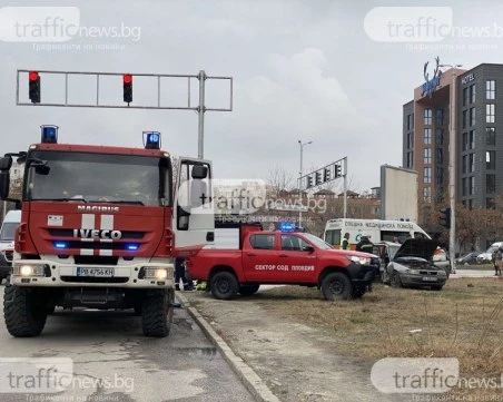 Двама души са загинали при катастрофи в страната