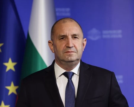 Румен Радев заминава за срещи в Париж и Брюксел