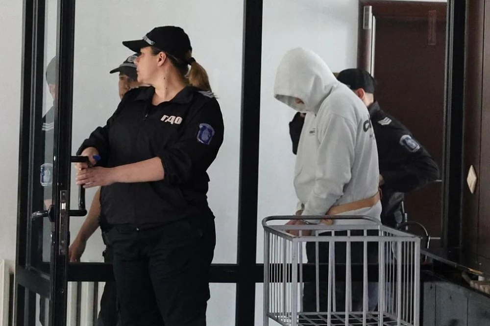 Бащата на загиналото в Благоевград момиче: Убийците са навън, мъртви деца и живи дилъри, срам имате ли?